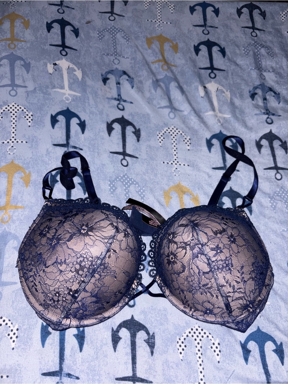 Victoria Secret Very Sexy Padded Push-Up Bra Black Lace Sz. 38 C - Picture 1 of 3